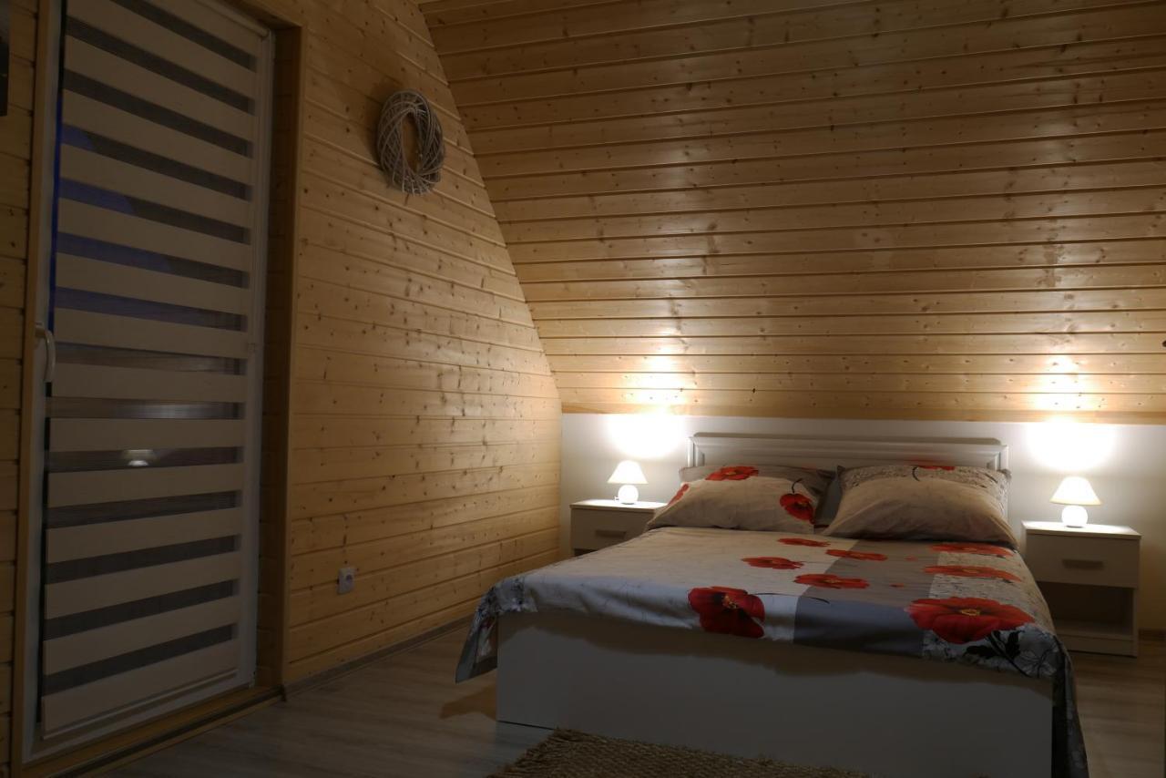 Domki Pod Polana Lesko Bagian luar foto